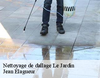 Nettoyage de dallage le-jardin-19300 Jean Elagueur